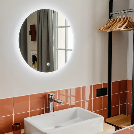 Edgar Louvre - Jour Aparthotel