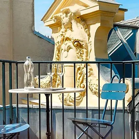 Edgar Louvre - Jour Aparthotel