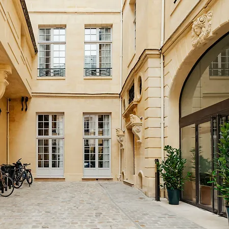 Edgar Louvre - Jour Appart hôtel 4*