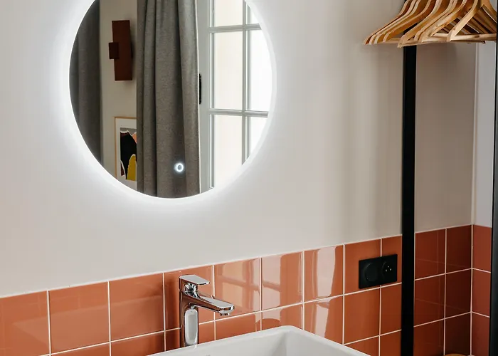 Edgar Louvre - Jour Apart-hotel